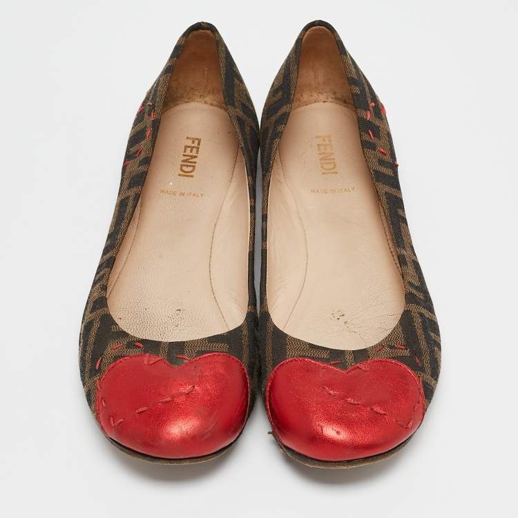 Pre Owned Fendi Brown/Red Zucca Canvas and Leather Heart Cap Toe Ballet Flats Size 40