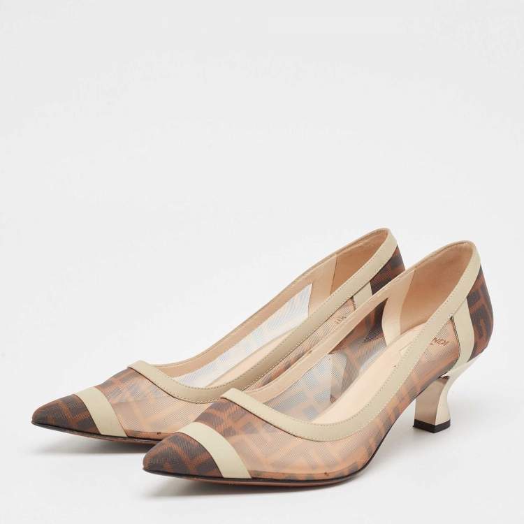 Pre Owned Fendi Brown/Beige Zucca Mesh and Leather Colibri Pointed Toe Pumps Size 40