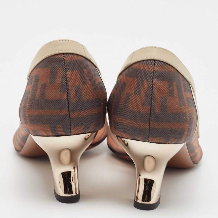 Pre Owned Fendi Brown/Beige Zucca Mesh and Leather Colibri Pointed Toe Pumps Size 40