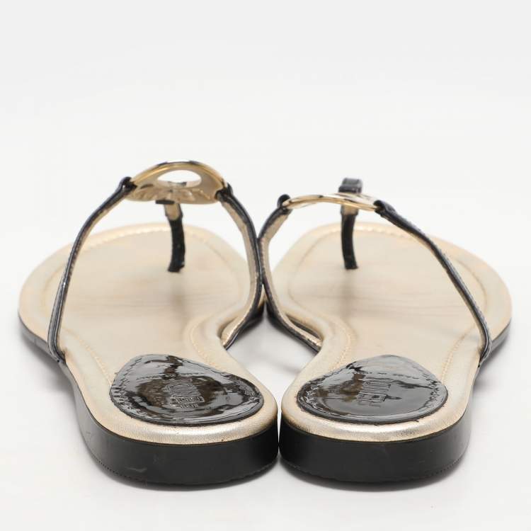 Pre Owned Fendi Black Patent Leather Thong Flat Sandals Size 38.5
