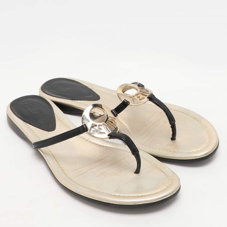 Pre Owned Fendi Black Patent Leather Thong Flat Sandals Size 38.5