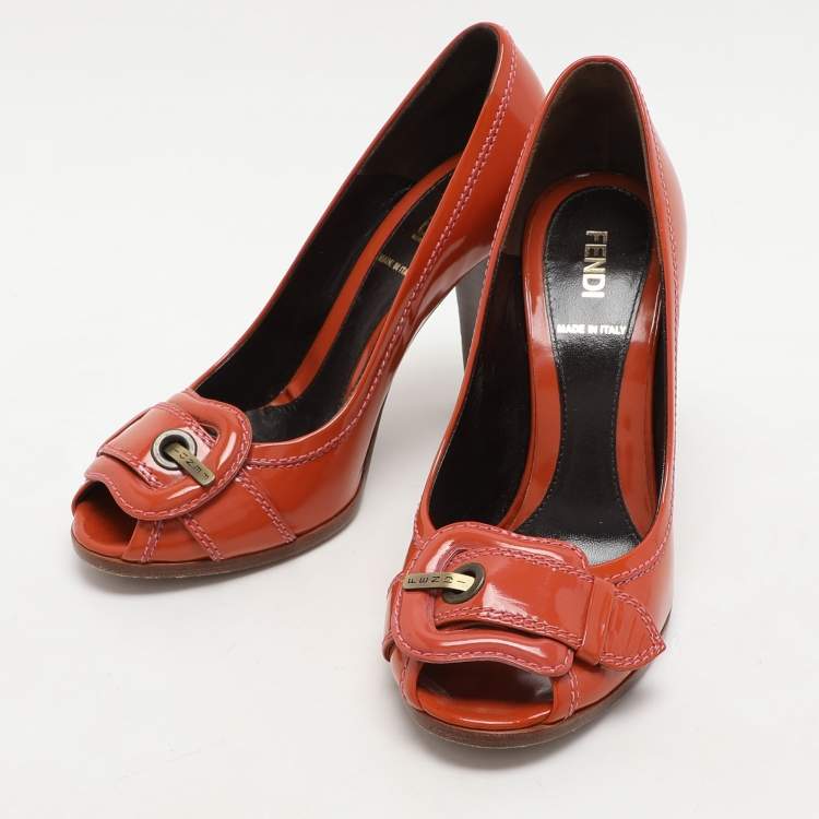 Pre Owned Fendi Orange Patent Leather B Buckle Pumps Size 36.5