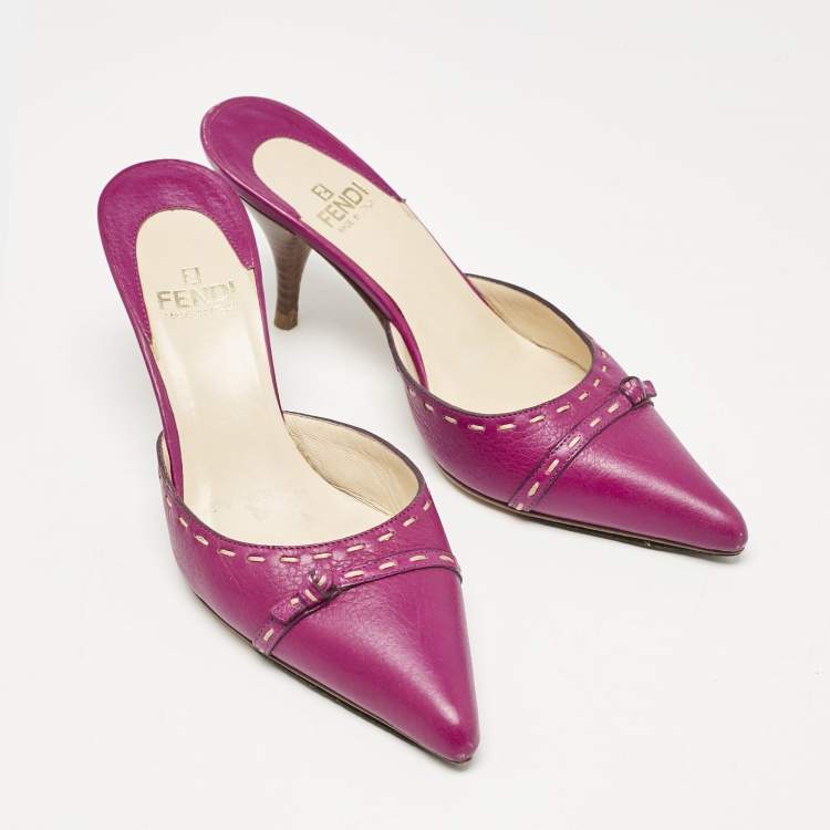 Pre Owned Fendi Magenta Pink Leather Pointed Toe Mules Size 35