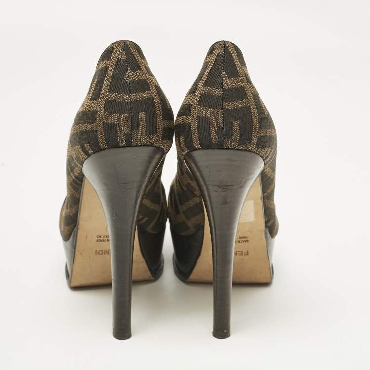 Pre Owned Fendi Brown Zucca Canvas Fendista Platform Pumps Size 39