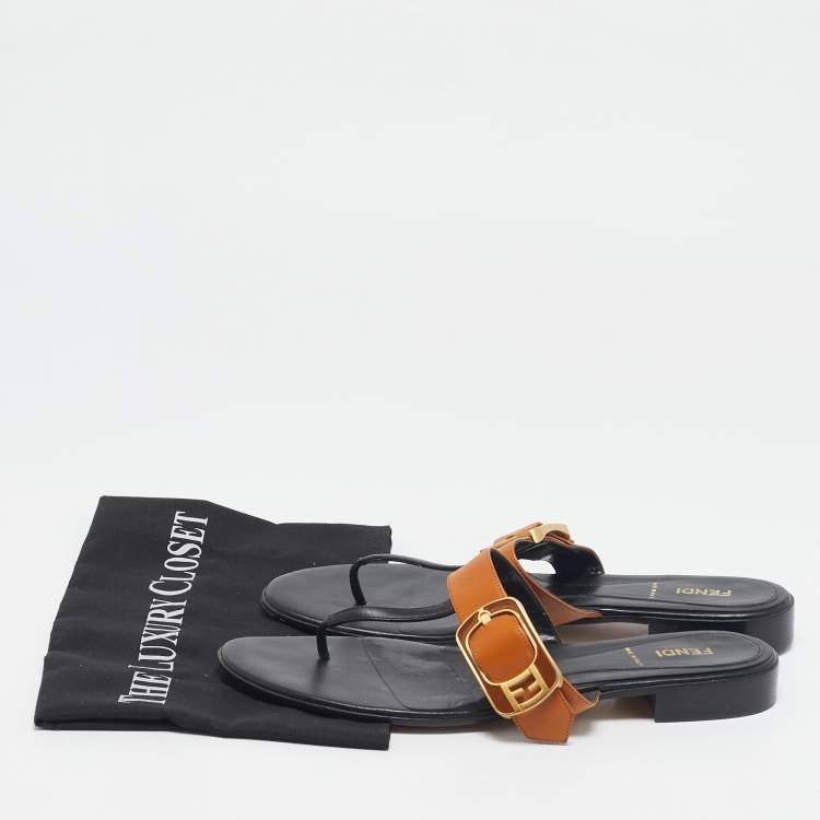 Pre Owned Fendi Brown/Black Leather Buckle Thong Slide Flats Size 40