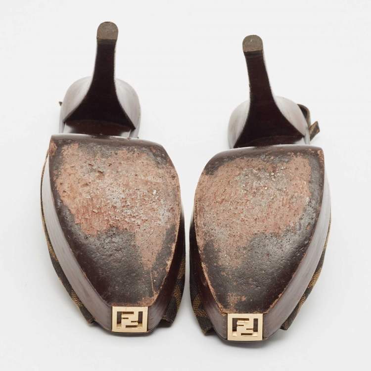 Pre Owned Fendi Tobacco Zucca Canvas Fendista Platform Peep Toe Slingback Pumps Size 39