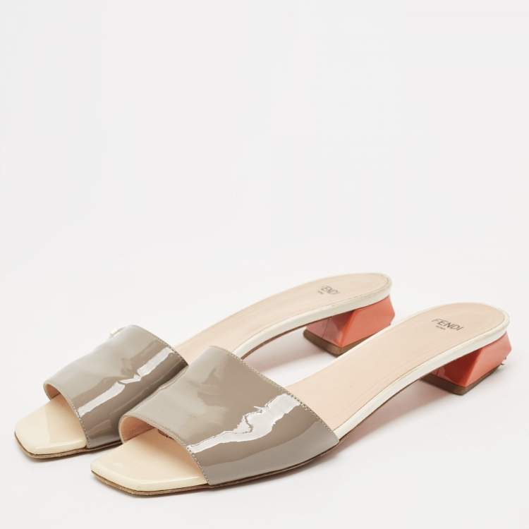 Pre Owned Fendi Grey Patent Leather Slide Sandals Size 41