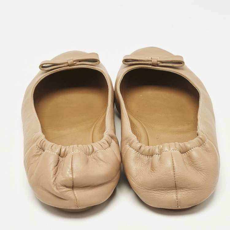 Pre Owned Fendi Beige Leather Let's Dance Bow Ballet Flats Size 39