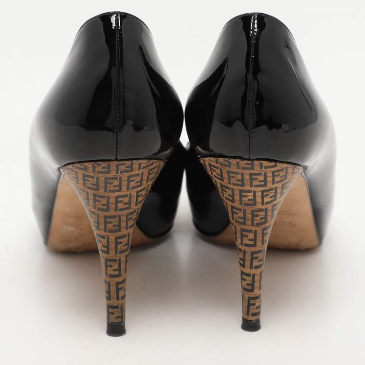 Pre Owned Fendi Black Patent Leather FF Logo Print Heel Pumps Size 37