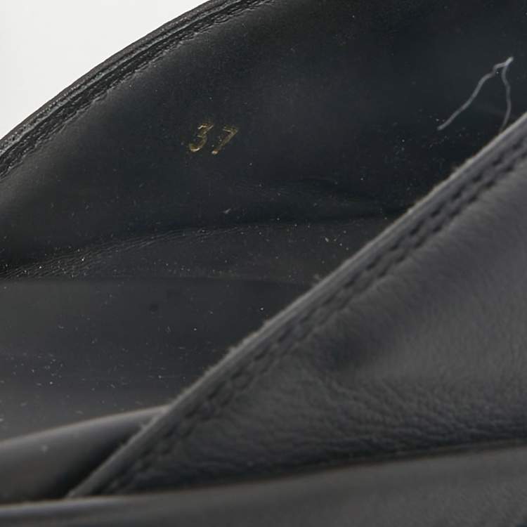 Pre Owned Fendi Black Leather Fendigraphy Flat Slides Size 37