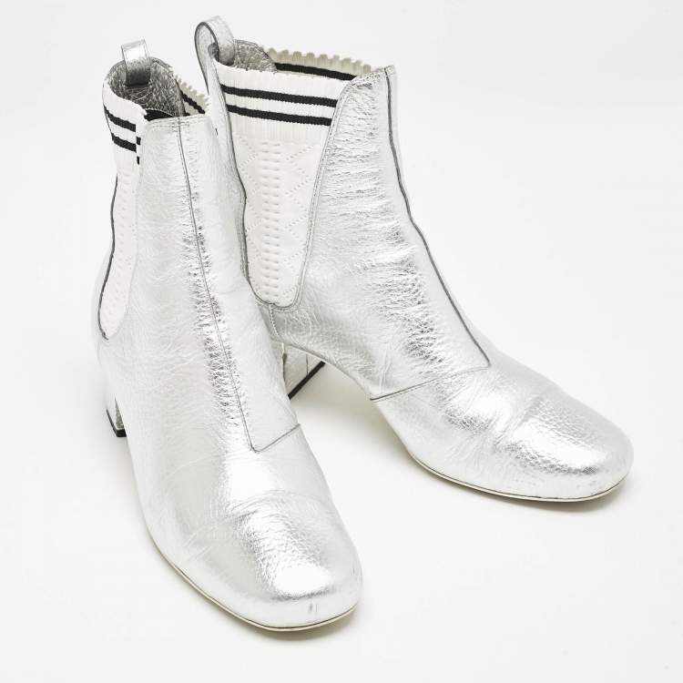 Pre Owned Fendi Silver/White Knit Fabric and Leather Sock Ankle Length Boots Size 38.5