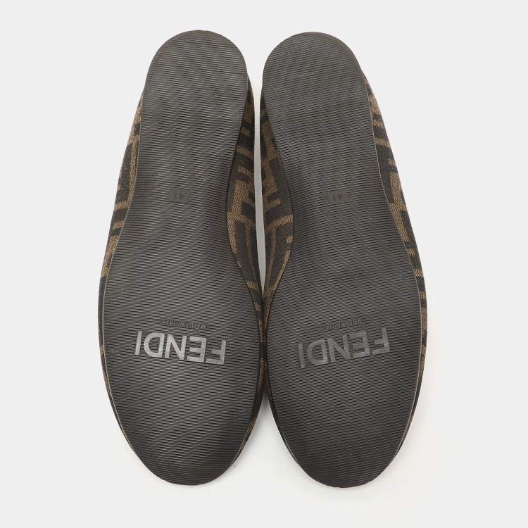 مملوكة مسبقًا Fendi Tobacco Zucca Canvas Logo Bow Ballet Flats Size 41