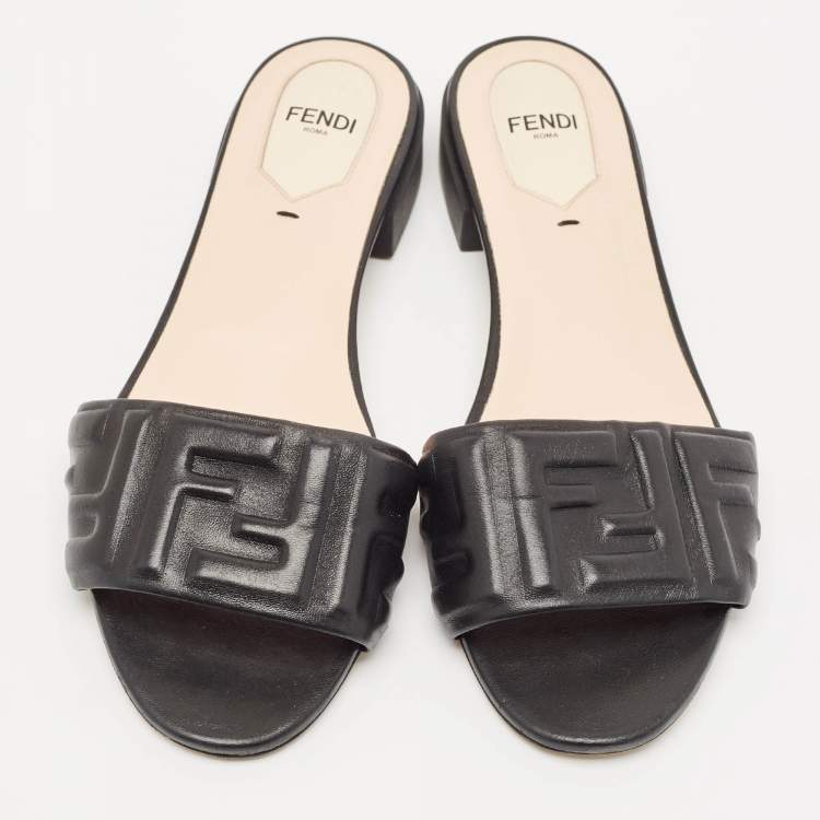 Pre Owned Fendi Black FF Embossed Leather Slide Sandals Size 38.5