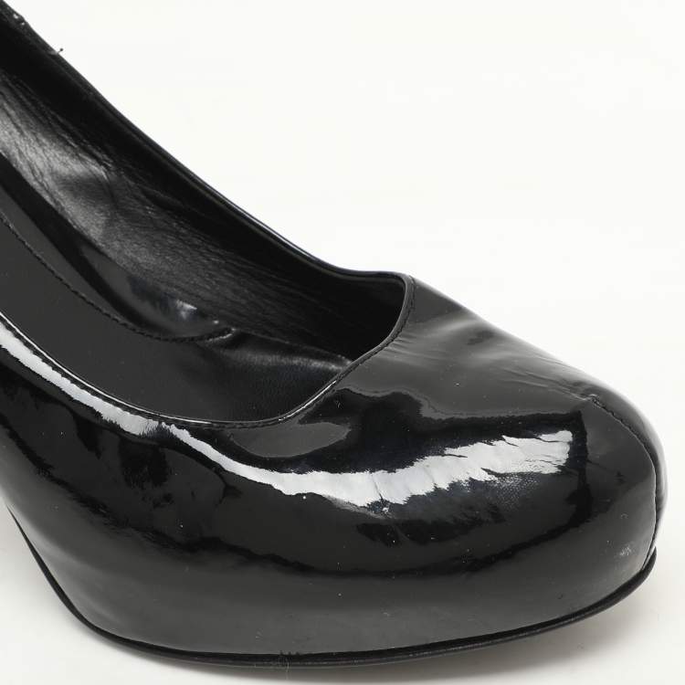 Pre Owned Fendi Black Patent Leather FF Heel Platform Pumps Size 39