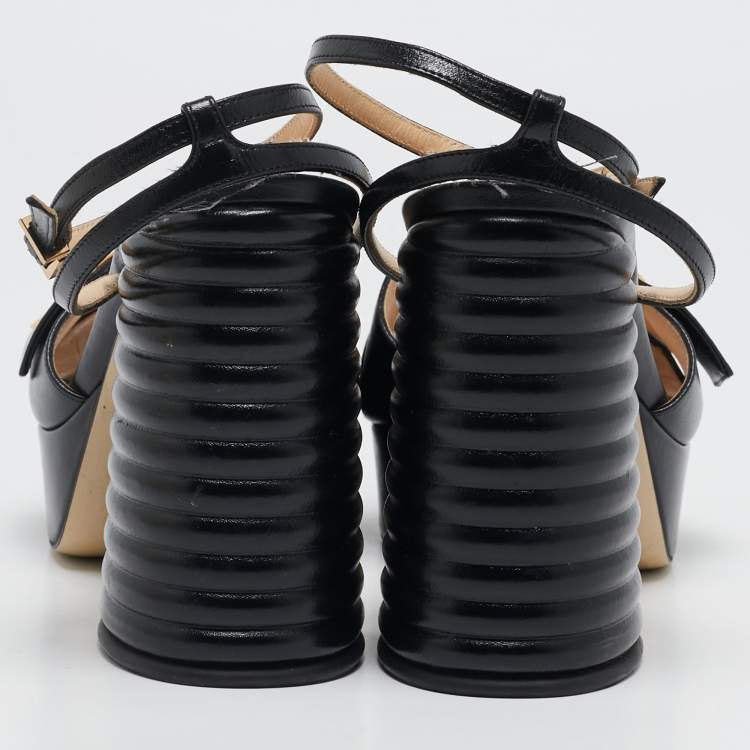 Pre Owned Fendi Black Leather Promenade Ankle Strap Sandals Size 39