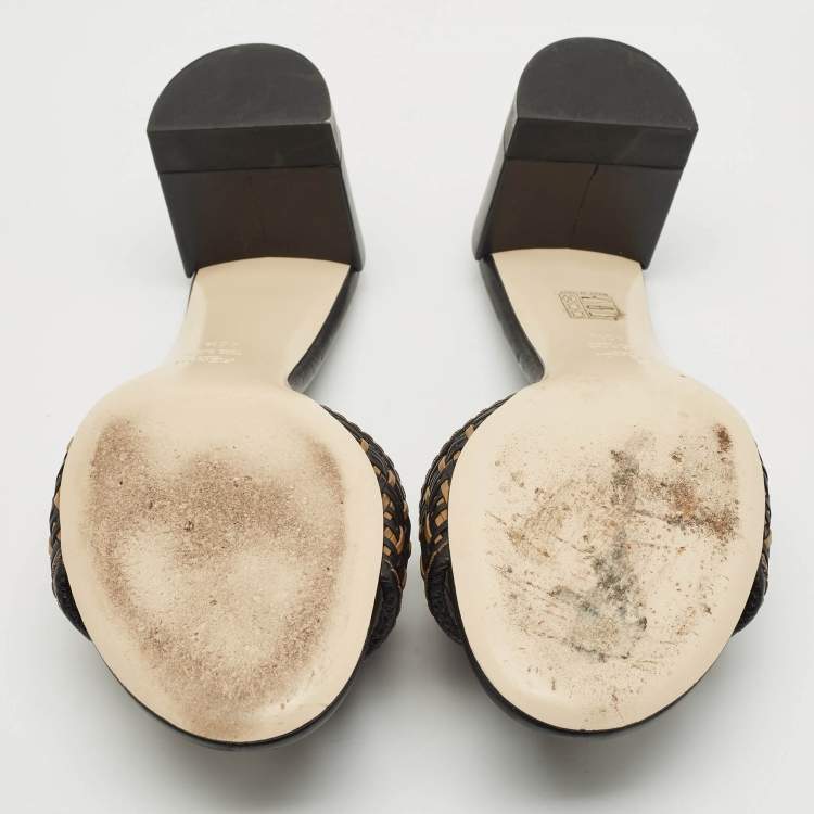 Pre Owned Fendi Brown/Black Leather and Raffia FF Slide Sandals Size 40.5
