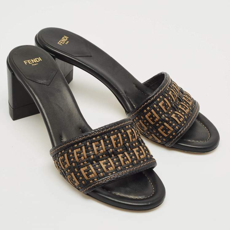 Pre Owned Fendi Brown/Black Leather and Raffia FF Slide Sandals Size 40.5