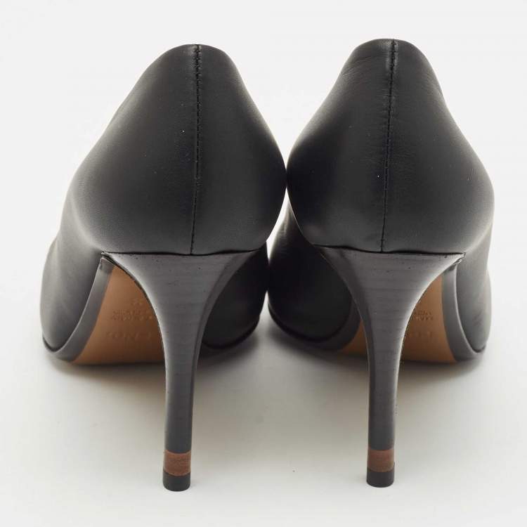 Pre Owned Fendi Black Leather Pointed Toe Pumps Size 35.5