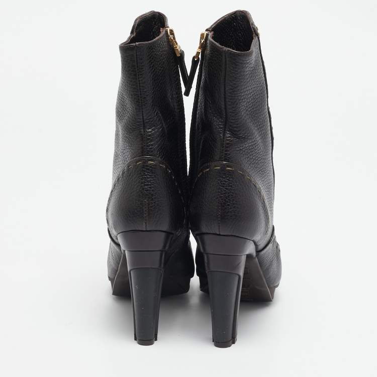 مملوكة مسبقًا Fendi Dark Brown Selleria Leather Zip Ankle Length Boots Size 35
