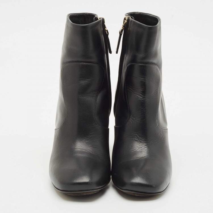 Pre Owned Fendi Black Leather Studded Ankle Boots Size 36