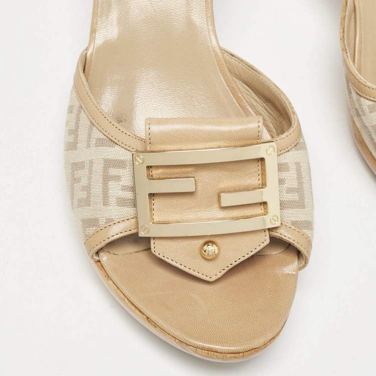 Pre Owned Fendi Beige Zucchino Canvas and Leather FF Buckle Slide Sandals Size 38.5