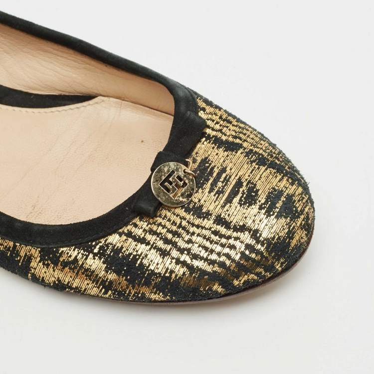 Pre Owned Fendi Gold/Black Textured Suede FF Charm Ballet Flats Size 39