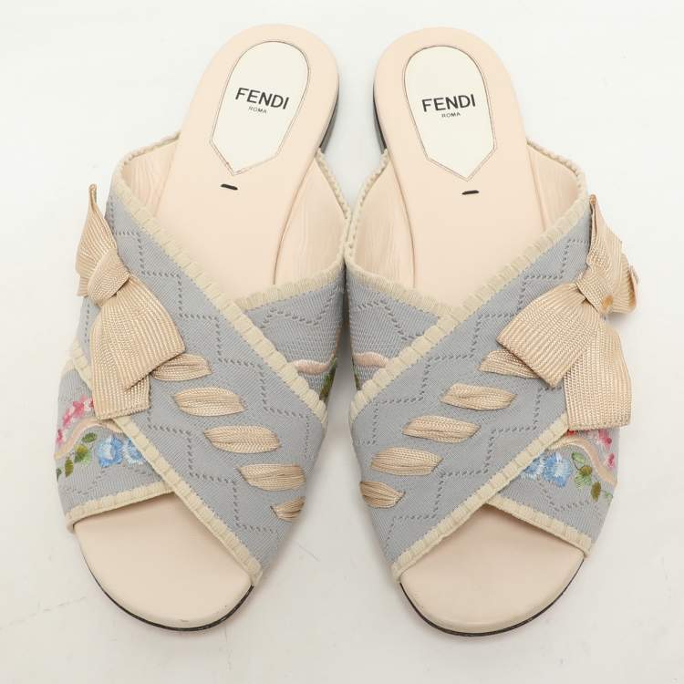 Pre Owned Fendi Multicolor Knit Fabric Criss Cross Bow Flat Slides Size 39