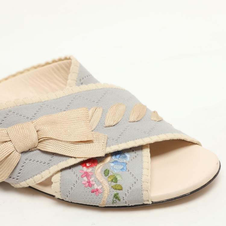 Pre Owned Fendi Multicolor Knit Fabric Criss Cross Bow Flat Slides Size 39