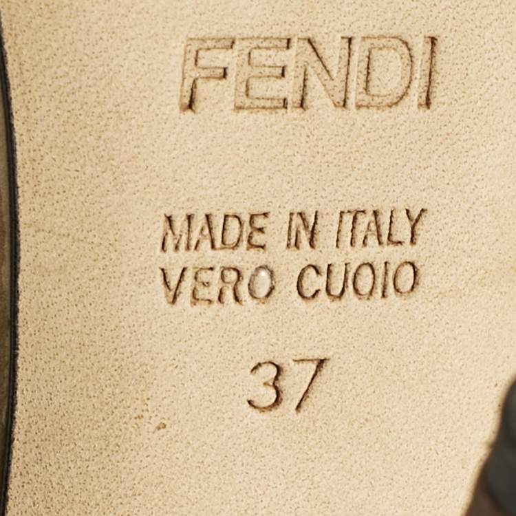 Pre Owned Fendi Gold Patent Leather Platform Pumps Size 37