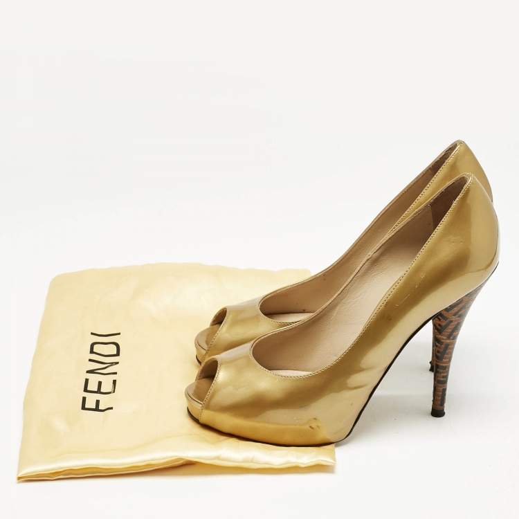 Pre Owned Fendi Gold Patent Leather Platform Pumps Size 37