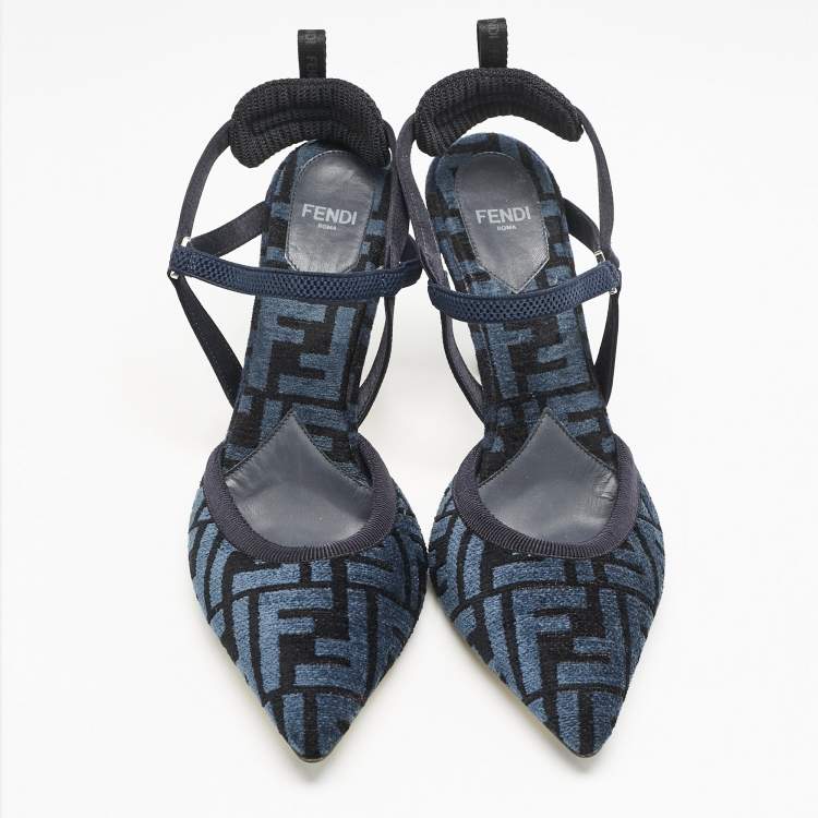 Pre Owned Fendi Navy Blue/Black Zucca Velvet Colibri Pointed Toe Slingback Pumps Size 38.5