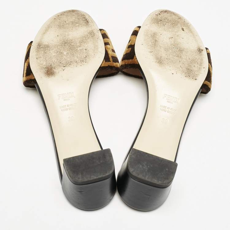 Pre Owned Fendi Black/Brown Zucca Velvet Slide Sandals Size 39