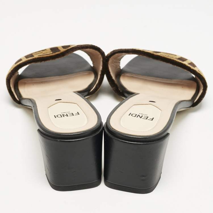 Pre Owned Fendi Black/Brown Zucca Velvet Slide Sandals Size 39