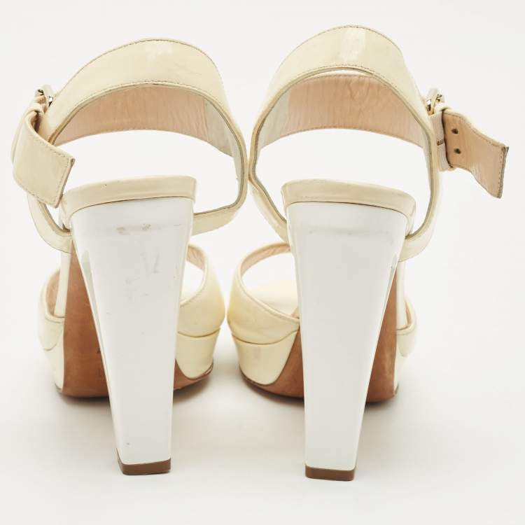 Pre Owned Fendi Beige/White Patent Leather Open Toe Ankle Strap Sandals Size 40