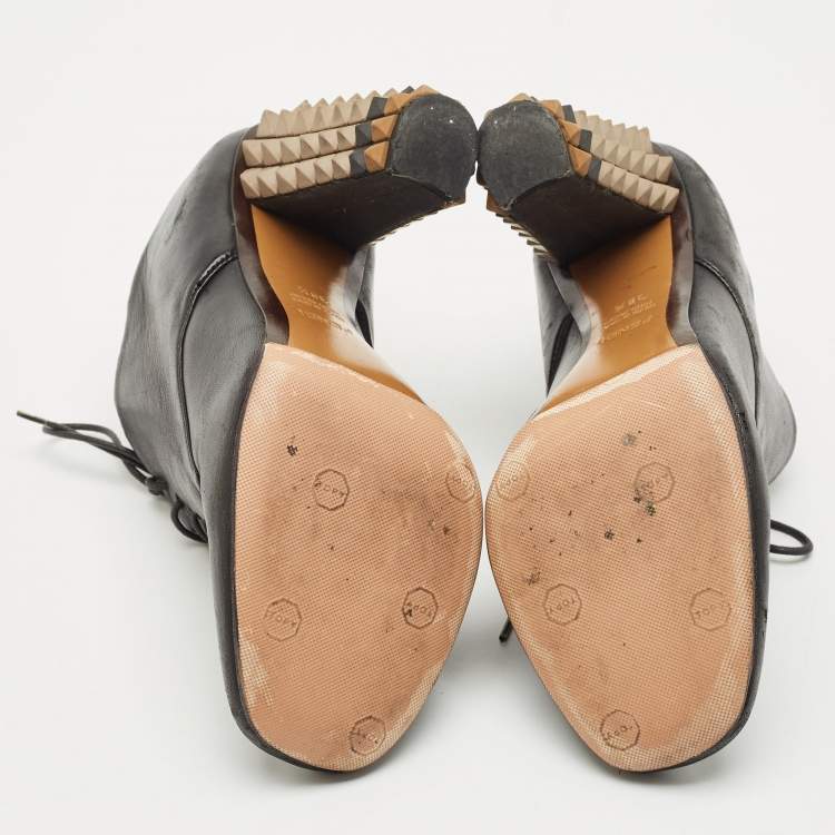 Pre Owned Fendi Black Leather Lace up  Polifonia Ankle Boots Size 38.5