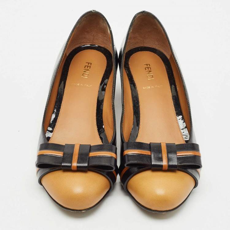 Pre Owned Fendi Black/Beige Leather Cap Toe Bow Detail Pumps Size 38