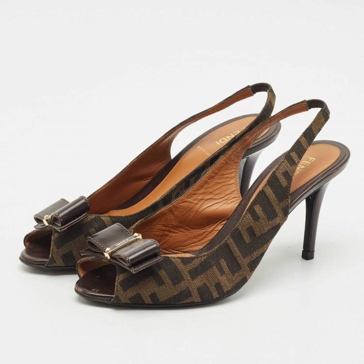 مملوكة مسبقًا Fendi Brown Zucca Canvas and Leather Slingback Pumps Size 37.5