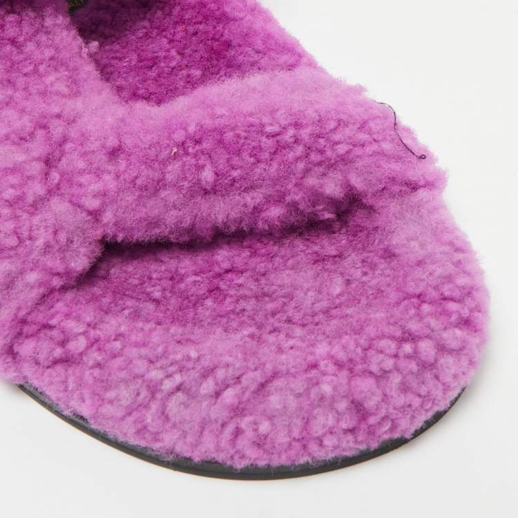Pre Owned Fendi Purple  Shearling Fur Ankle Strap Flat Sandals Size 39