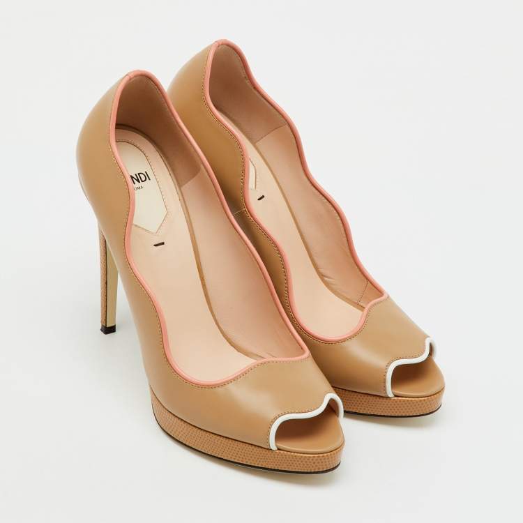 Pre Owned Fendi Beige Lizard Embossed and Leather Scalloped Peep Toe Platform Pumps Size 38