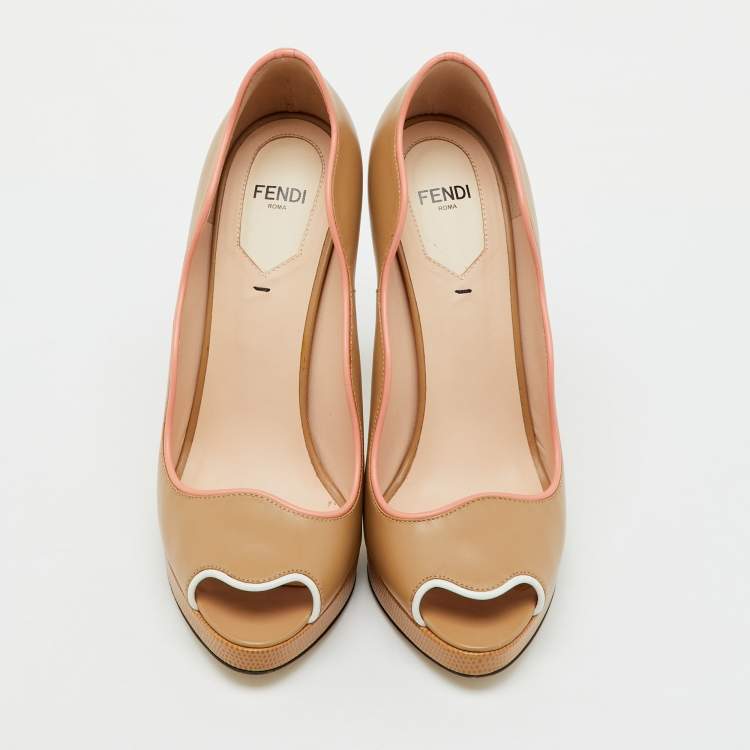 Pre Owned Fendi Beige Lizard Embossed and Leather Scalloped Peep Toe Platform Pumps Size 38