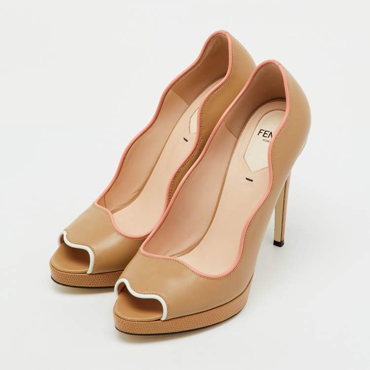 Pre Owned Fendi Beige Lizard Embossed and Leather Scalloped Peep Toe Platform Pumps Size 38