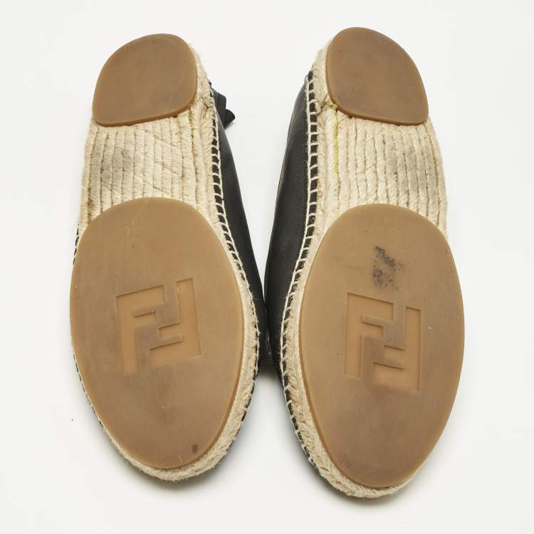 Pre Owned Fendi Black leather and Water Snakeskin Monster Eyes Slip On Espadrilles Size 38.5