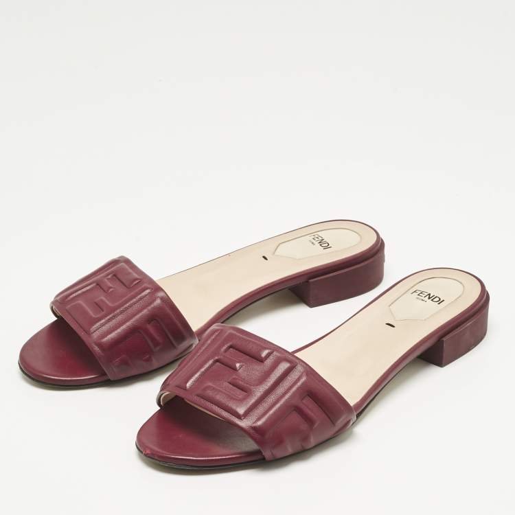 Pre Owned Fendi Burgundy Leather FF Flat Slides Size 38.5
