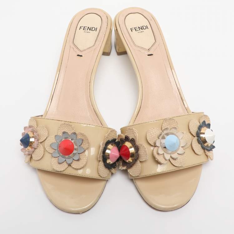 Pre Owned Fendi Beige Patent Leather Flowerland Embellished Block Heel Slides Size 37.5