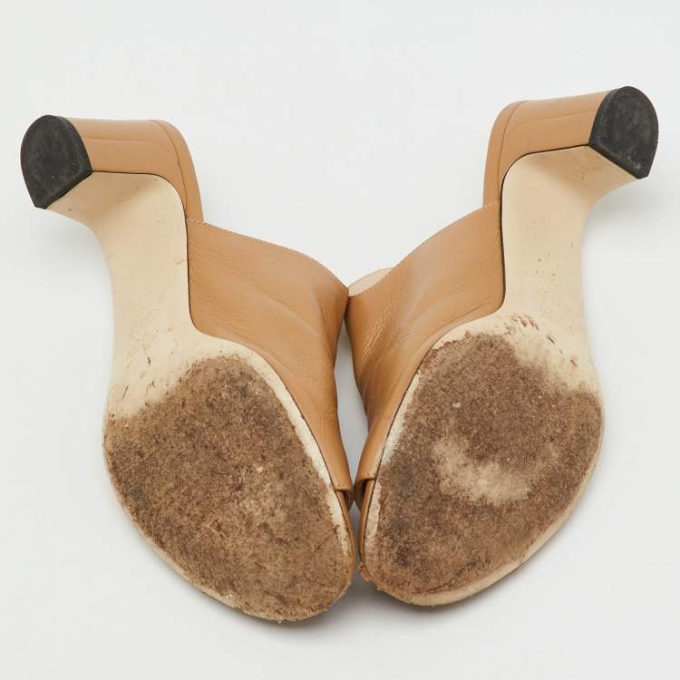 Pre Owned Fendi Beige Leather F Logo Open Toe Mules Size 37.5