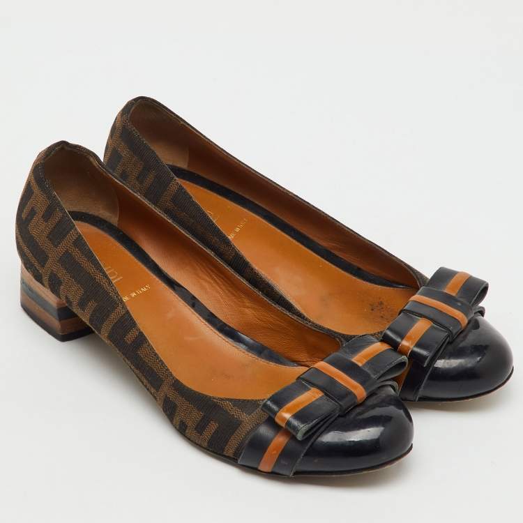 Pre Owned Fendi Black/Brown Zucca Canvas and Patent Leather Bow Pumps Size 36