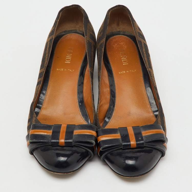 Pre Owned Fendi Black/Brown Zucca Canvas and Patent Leather Bow Pumps Size 36