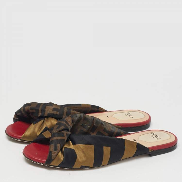 Pre Owned Fendi Brown/Red Zucca Fabric Twist Knotted Flat Slides Size 38