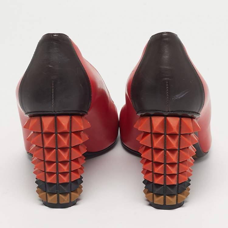 Pre Owned Fendi Multicolor Leather Studded Block Heel Pumps Size 37.5