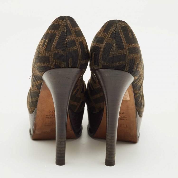 Pre Owned Fendi Brown Zucca Canvas Fendista Platform Pumps Size 37.5